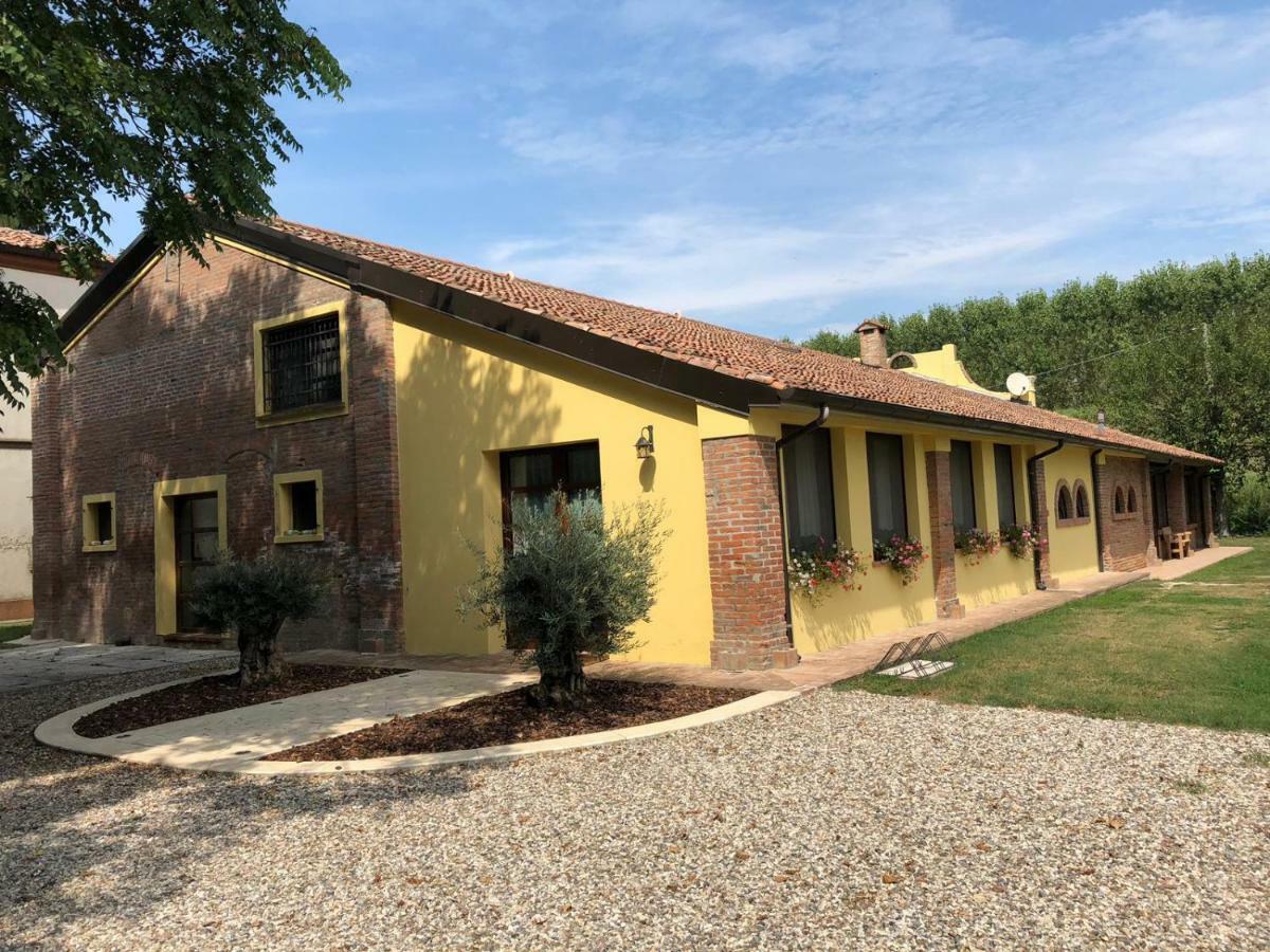 Agriturismo La Bicocca Sermide Exterior photo