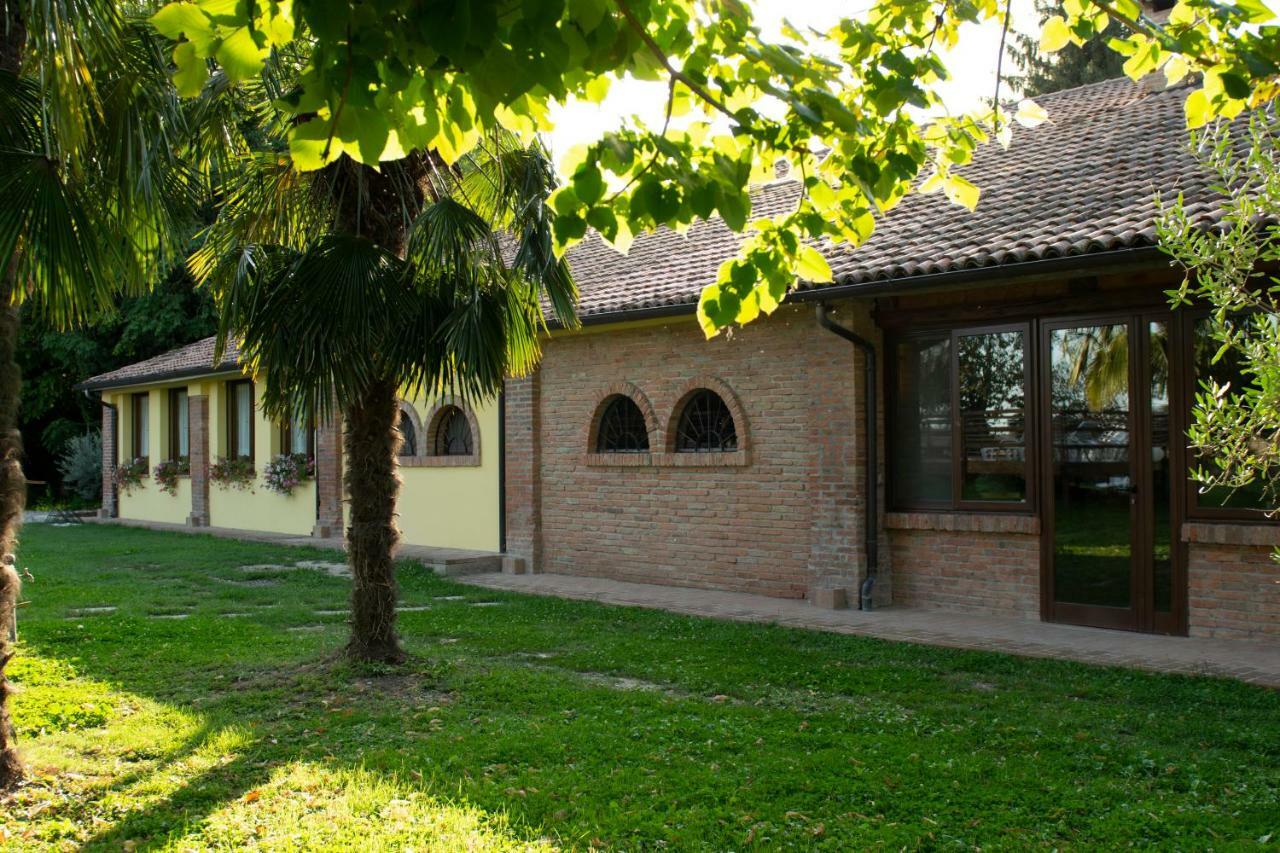 Agriturismo La Bicocca Sermide Exterior photo
